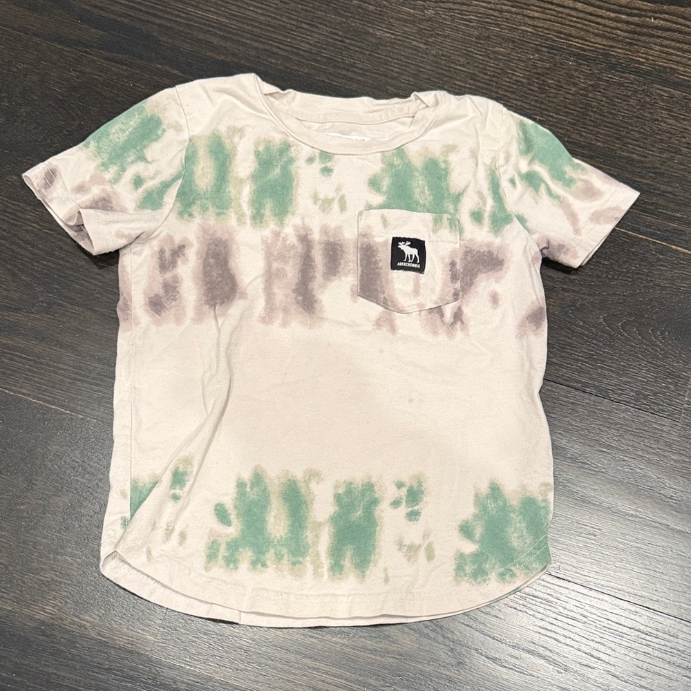 Abercrombie Kids Green and Brown Tie-Dye Short Sleeve Tee